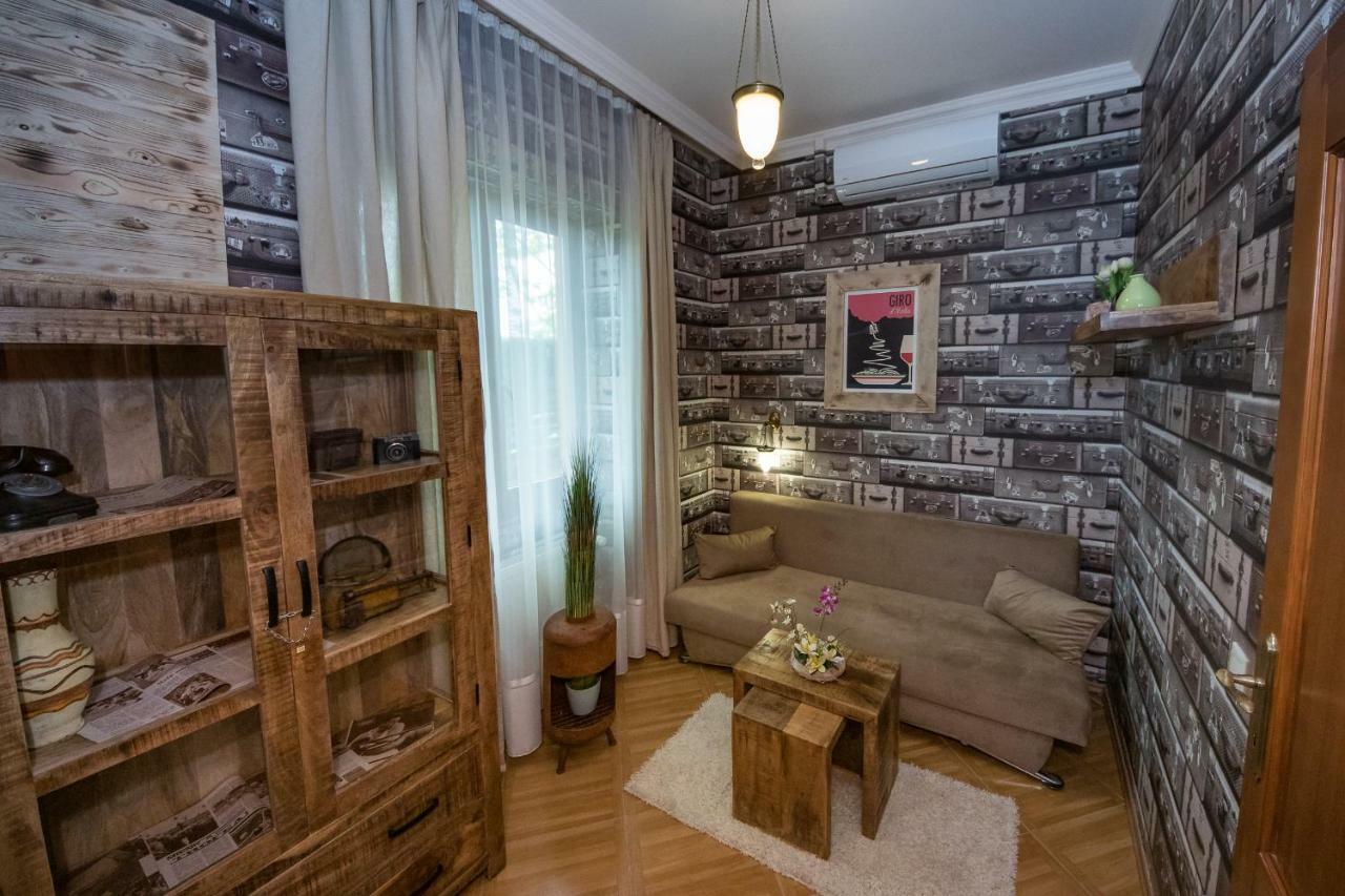 Platan Garden Rooms & Restaurant Гайдусобосло Екстер'єр фото